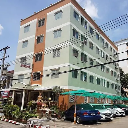 Jatuporn A2 Apartment Rangsit Exterior photo